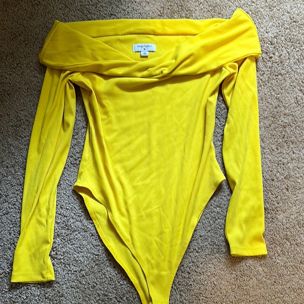 Long sleeve off the shoulder body suit